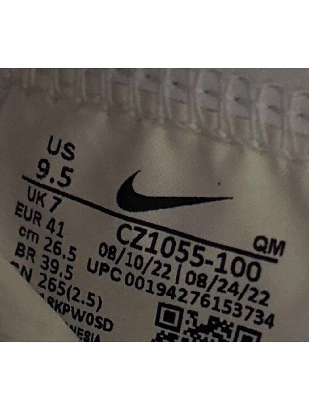 Nike Blazer Mid '77 Vintage Women's Sneakers White/Black, Size US 9.5 - Picture 5 of 10